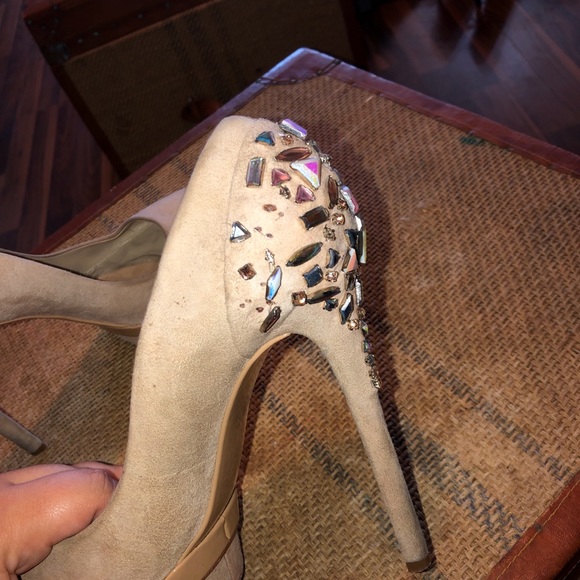 Brian Atwood Platform Heels - Picture 4 of 8